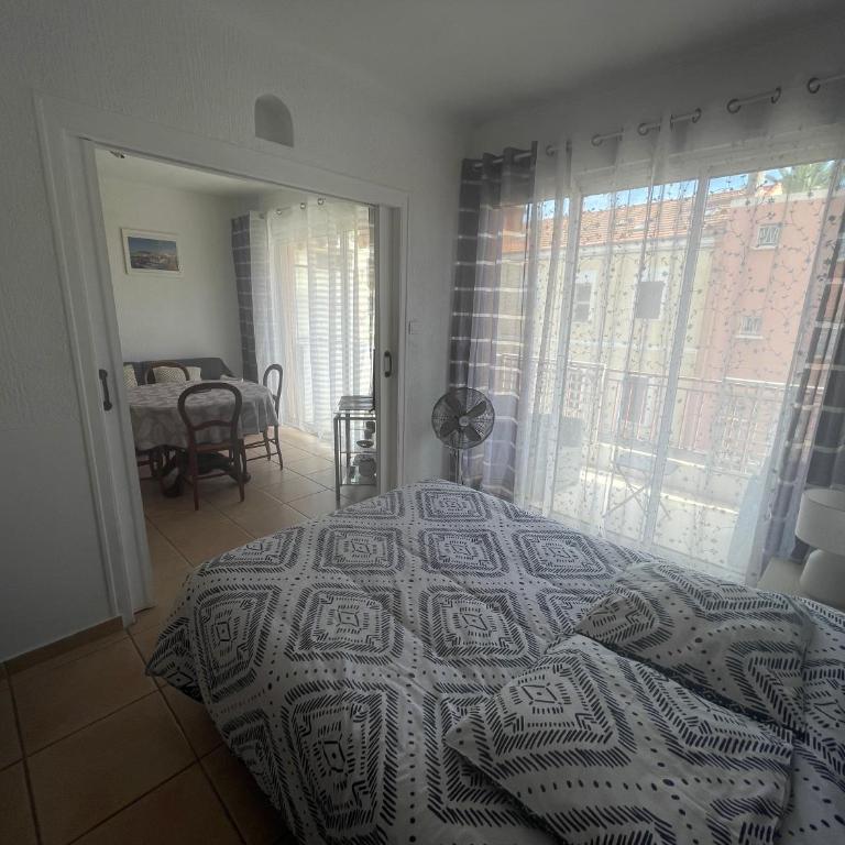 Studio à Sanary-Sur-Mer avec balcon à 200m du port - Apartment mit 1 Schlafzimmer - 13