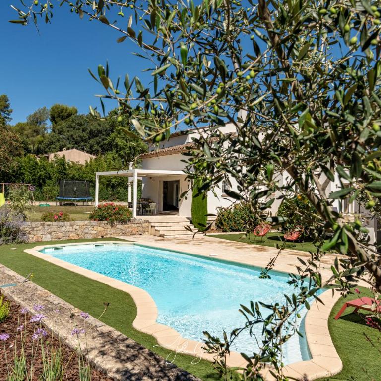 Villa des Chardonnerets - Maison 6 Chambres - 86