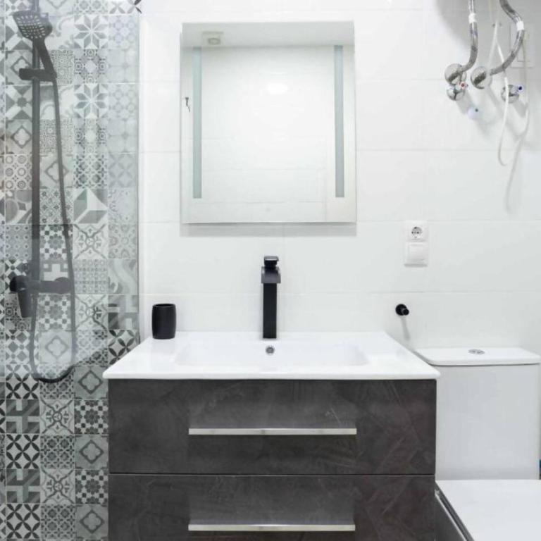 Vialia Suites Beach - Apartamento Estudio - 10