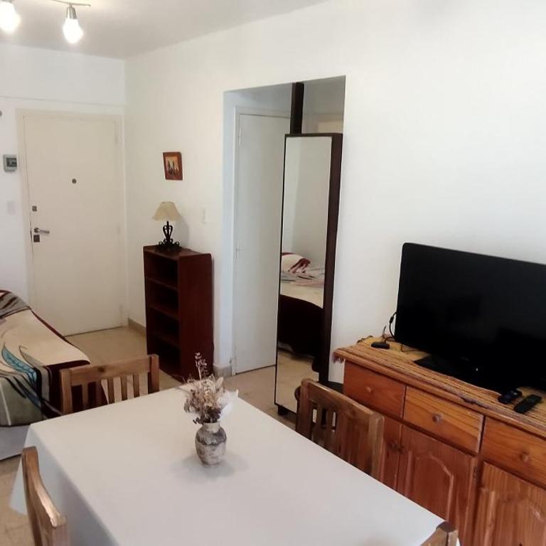 Depto Córdoba2 zona centro para 2 personas - Estudio - 1