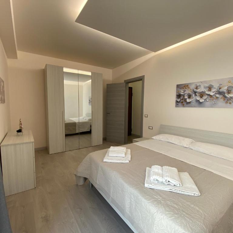 Naxos Infinity Apartments - One-Bedroom Apartment with Balcony - 5