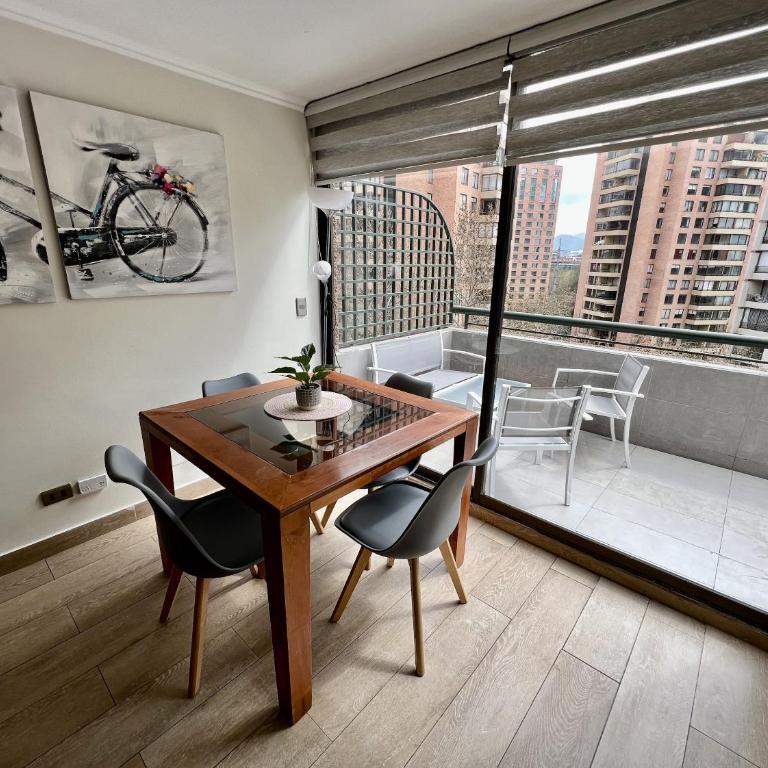 Apartamento 2 habitaciones Las Condes I Mall Parque Arauco I Estacionamiento I Calefacción - Apartamento de 2 dormitorios - 21