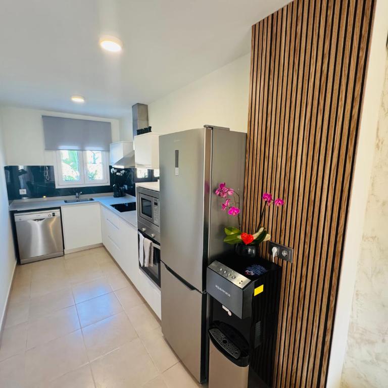 Calpe Casa adosada entorno playa y montaña tranquilidad relax jacuzzi piscina wifi aire jardin barbacoa y parking - Casa de 3 dormitorios - 21