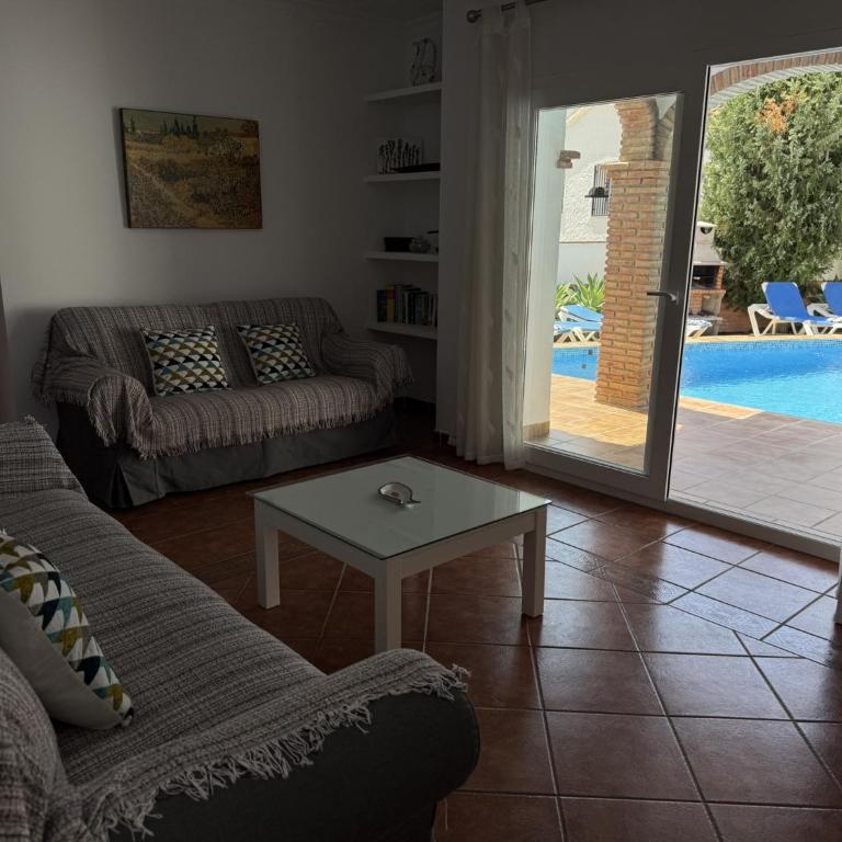 Nerja Paradise Rentals - Villa Jazmines - Villa - 16
