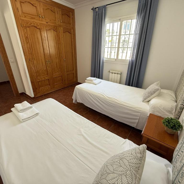 Nerja Paradise Rentals - Villa Jazmines - Villa - 37