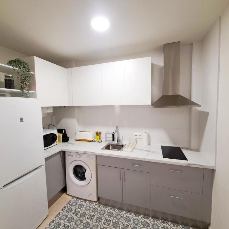 2a Línea de Mar, Playa de Lloret, Centro Histórico - Apartamento de 1 dormitorio - 2