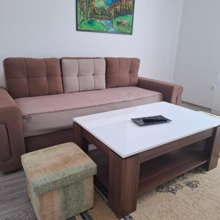 Apple Home - Two-Bedroom Apartment - 56