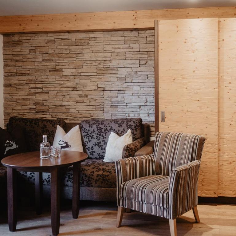 Hotel Berghof - St Johann in Salzburg - Classic Familiensuite - 2