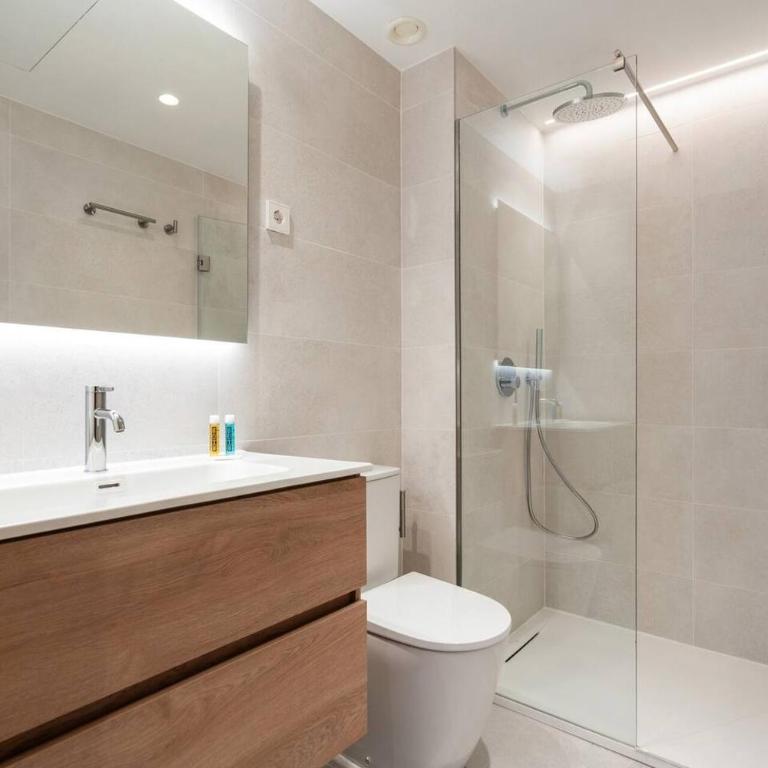 Elegance & comfort in Chamberi- 2A - Two-Bedroom Apartment - 26
