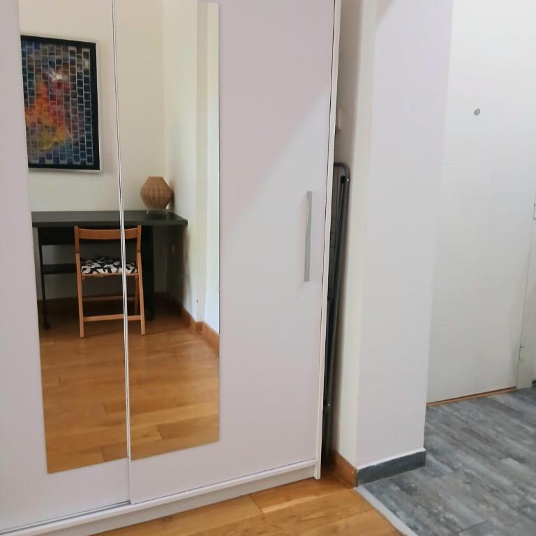 Vlada - One-Bedroom Apartment - 8