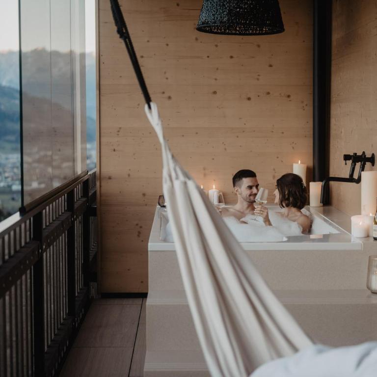 Hotel Berghof - St Johann in Salzburg - Premium Suite Panorama - 8