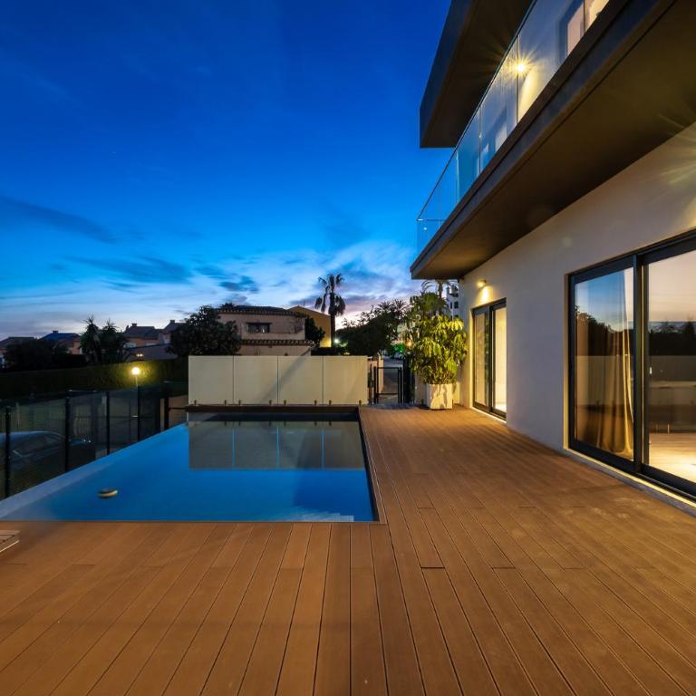Modern Home near Marbella with Heated Pool & Hammam - Villa - 39