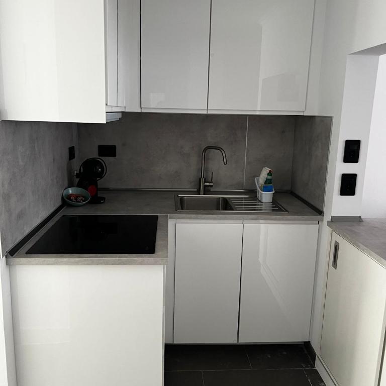 Casa Rica - Three-Bedroom Apartment - 5