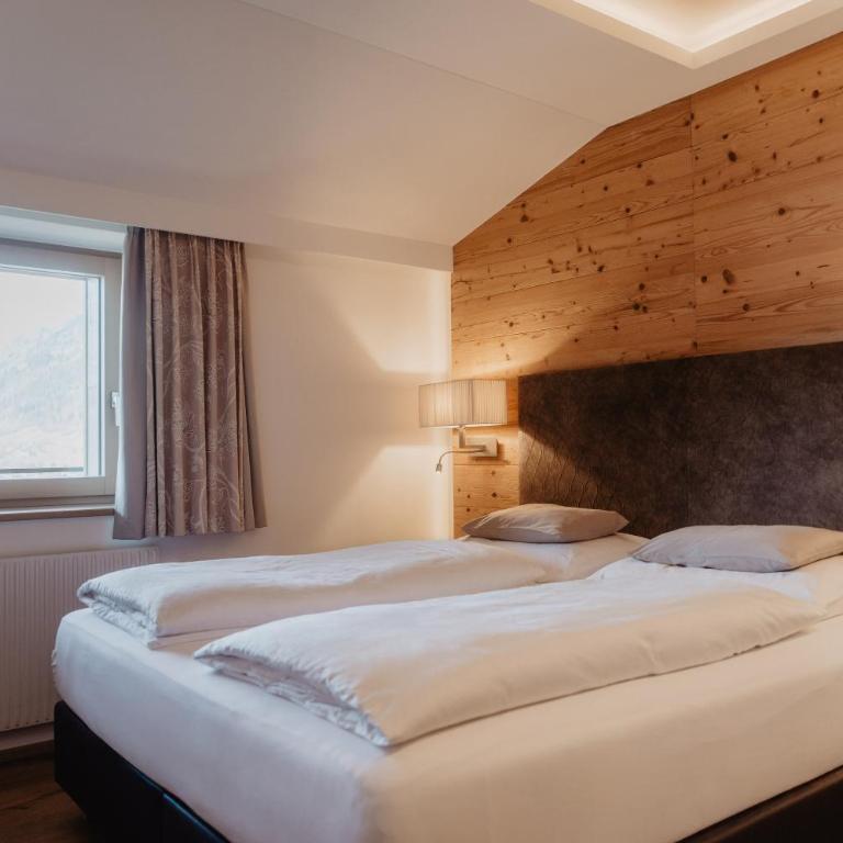 Hotel Berghof - St Johann in Salzburg - Deluxe Suite Berghof - 1