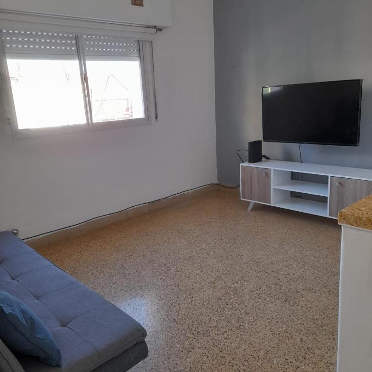 Depto Centrico en Planta Alta - Apartamento de 2 dormitorios - 12