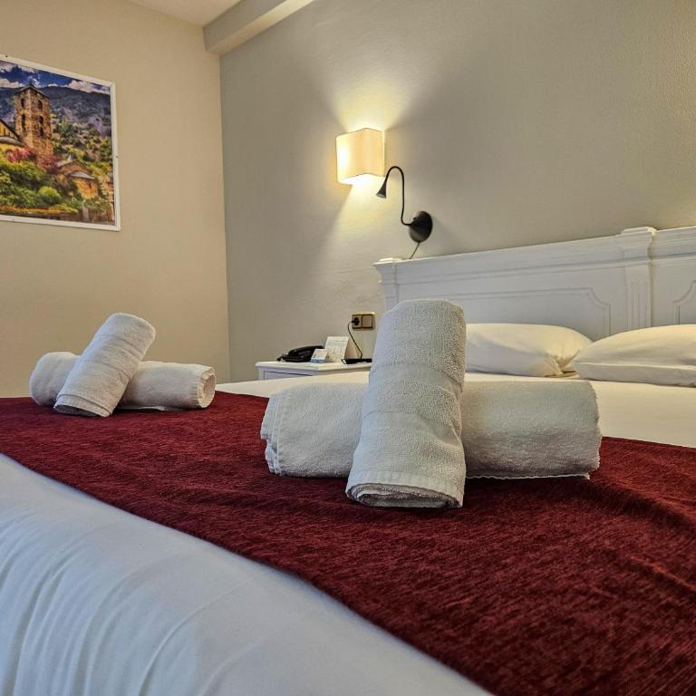 Hotel Pere D'Urg 3000 - Habitación Familiar con balcón - 4