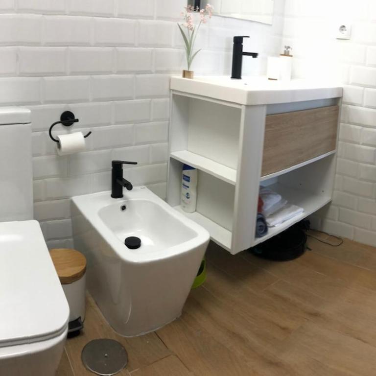 Apartamento Jacuzzi La Manga - Primera Linea - Apartamento de 2 dormitorios - 35