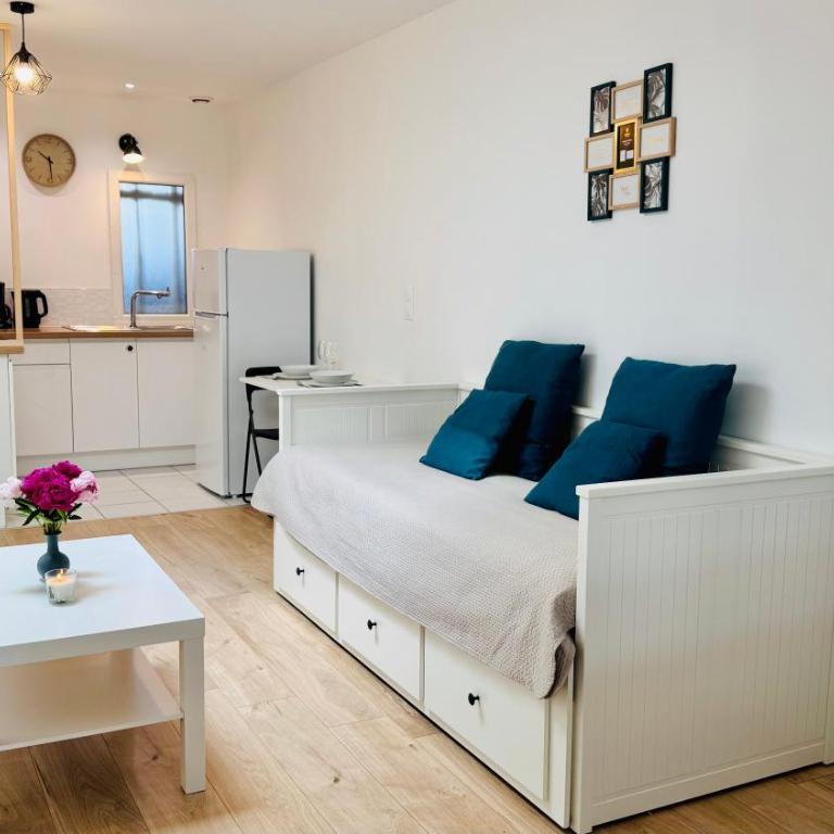 Studio L'Éclat - Parking - Machine à laver & Wifi - Appartamento con 1 Camera da Letto - 1