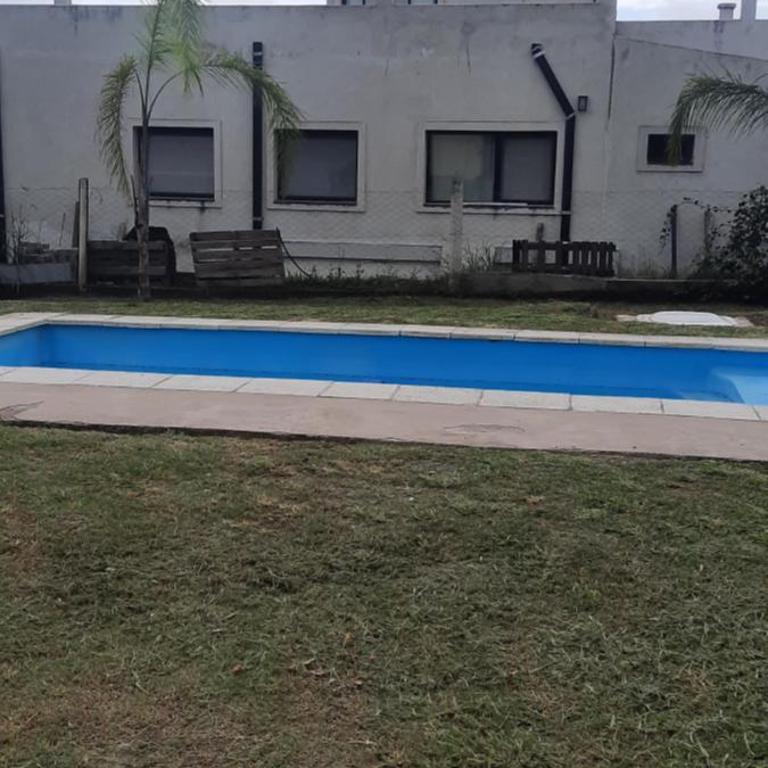 Casa vacacional con pileta y quincho - El Mollar - Casa con 1 dormitorio - 15