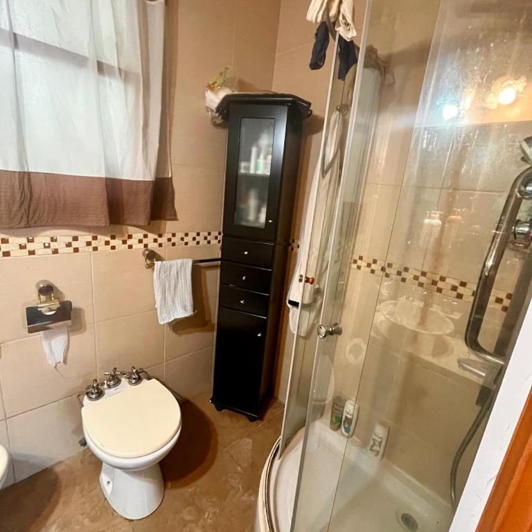 2 Habitaciones en departamento central para 5 personas con cochera al frente - Habitación Doble - 2 camas - 3