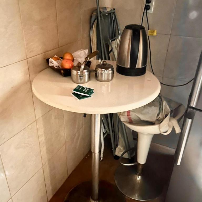 2 Habitaciones en departamento central para 5 personas con cochera al frente - Habitación Doble - 2 camas - 15