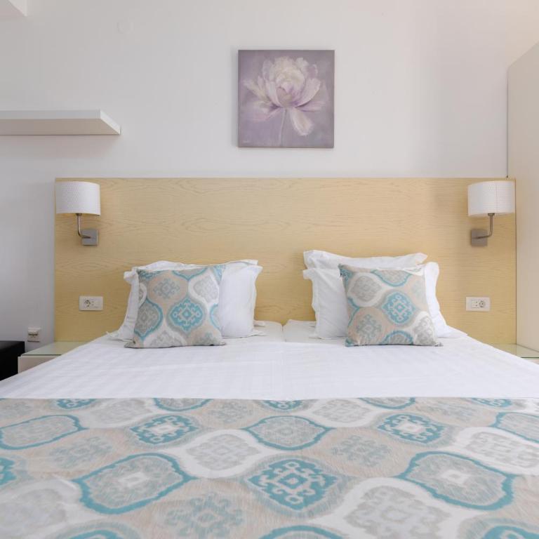 Apartmani Bozovic - Studio Apartment with Sea View - 9