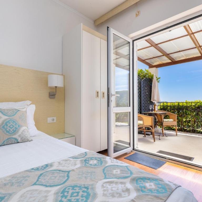 Apartmani Bozovic - Studio Apartment with Sea View - 18