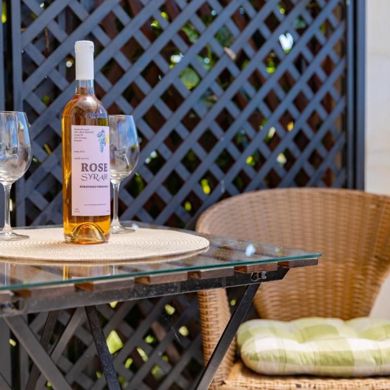 Apartmani Bozovic - Studio Apartment with Sea View - 15