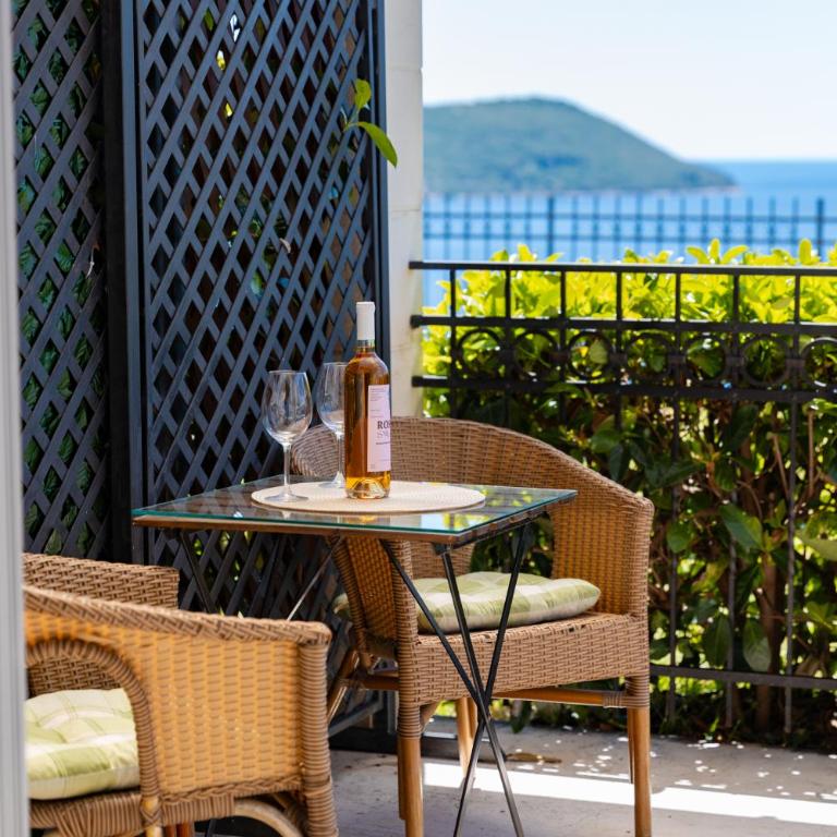 Apartmani Bozovic - Studio Apartment with Sea View - 19