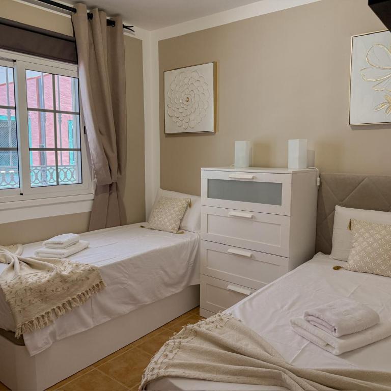Pambnb - Bright Family Flat with Pools & Large Outdoor Space - Apartamento de 3 dormitorios - 11