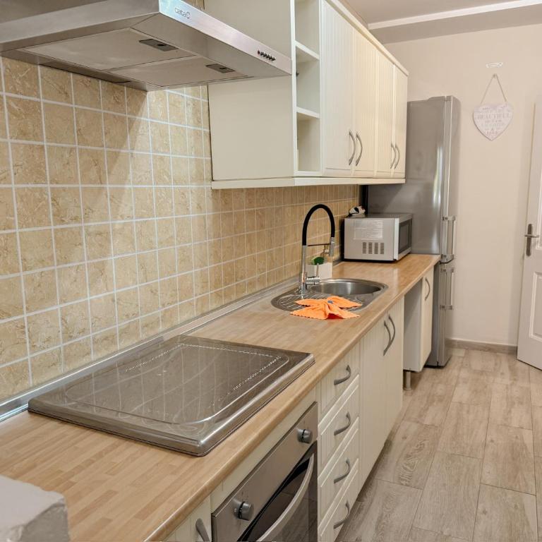 Pambnb - Bright Family Flat with Pools & Large Outdoor Space - Apartamento de 3 dormitorios - 18