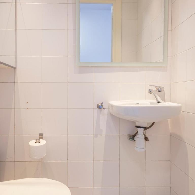 Alcam Augusta - Three-Bedroom Apartment - 16