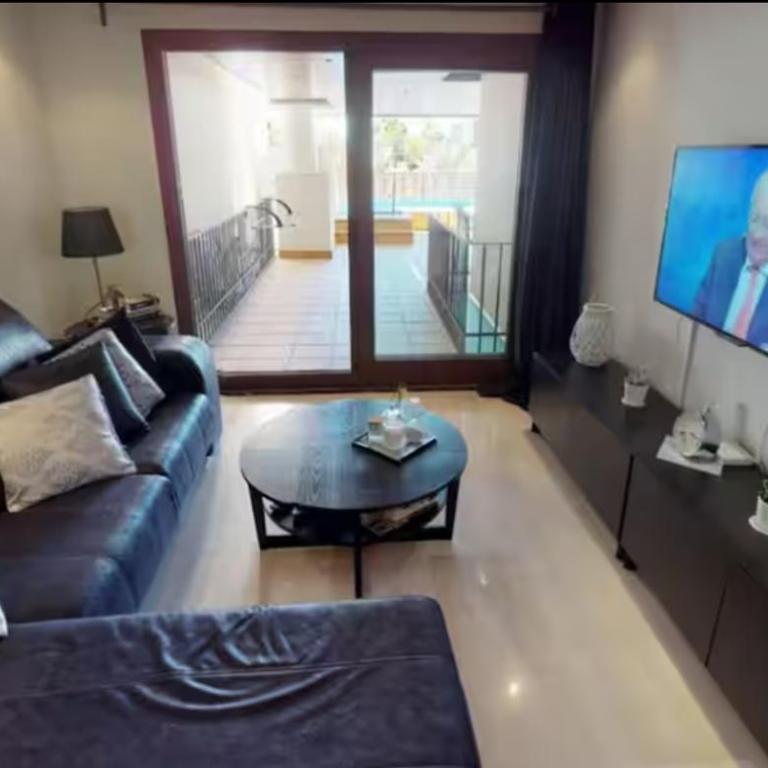 Departamento en complejo residencial Bahía del Plata, Estepona, España - Apartamento de 2 dormitorios con piscina privada - 15