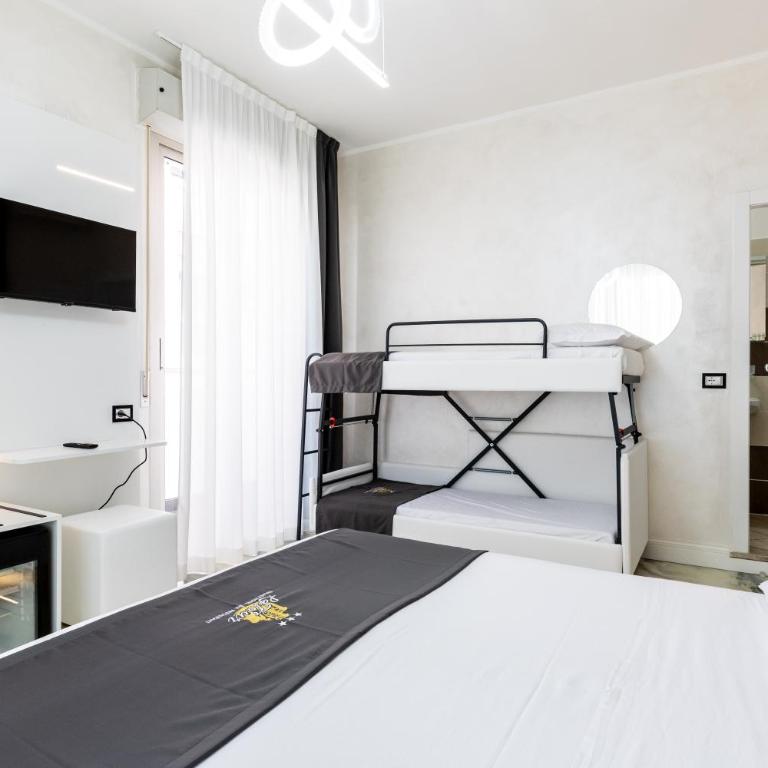 La Tour Palace Hotel & Restaurant - Suite Superior con Vista Mare - 9