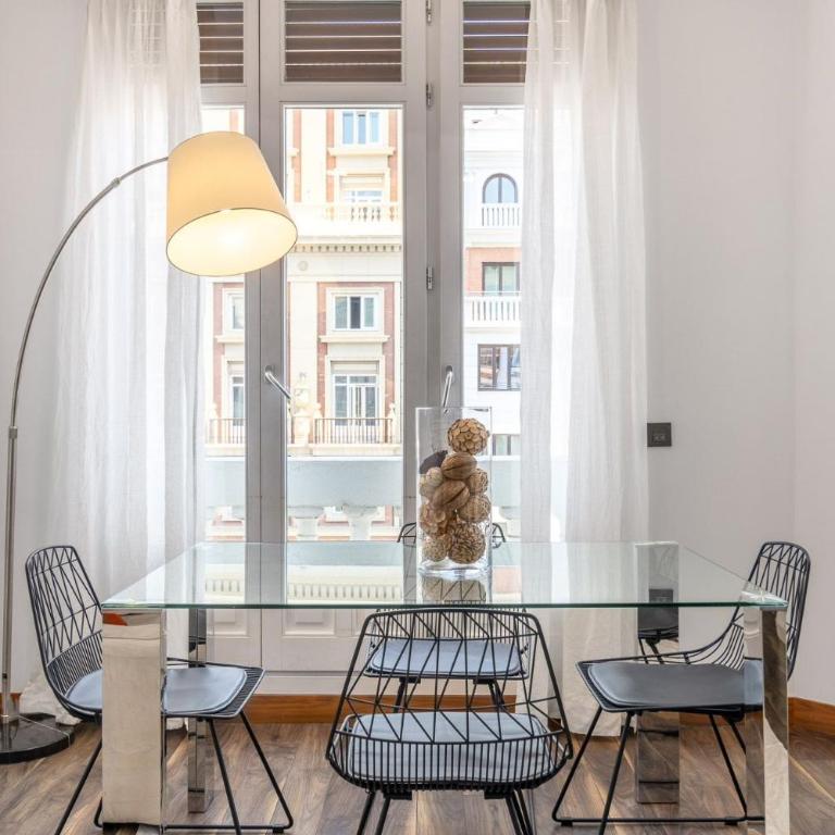 Stylish 2-Bed Apartment on Gran Vía Madrid - Apartment - 5