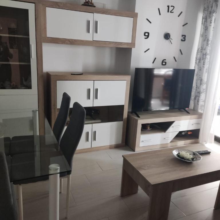 BeniLife - Two-Bedroom Apartment - 18