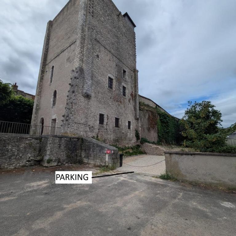 Le Donjon Beauvoir - gîte insolite au cœur de Blois - Two-Bedroom Apartment - 43