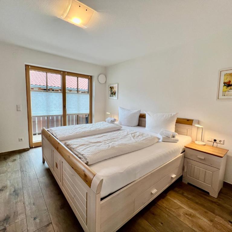 Ferienhaus Heidi Ferienwohnung Schlossblick - Apartamento con vistas a las montañas - 8