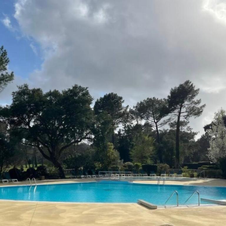 Appartement 6 personnes, 40m2, lave-linge, 2 salles de bain, grand balcon, piscine et proche golf - Appartement 2 Chambres - 1