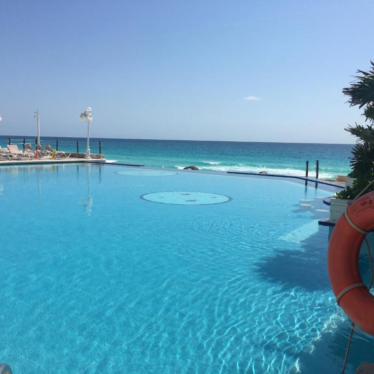 Cancun Plaza Condo Mexico - Studio Apartment with Sea View - 53
