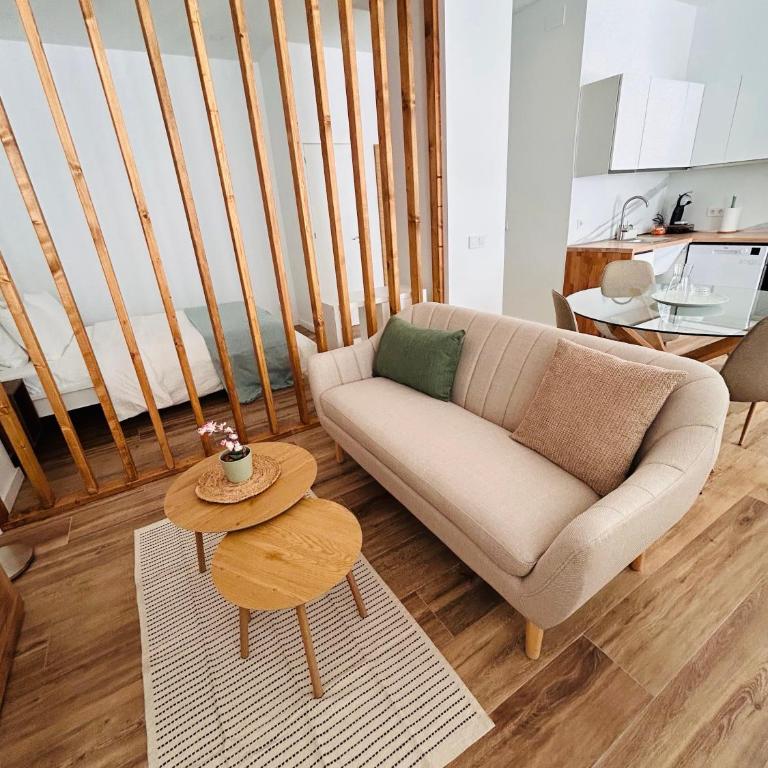 Aires de Valencia - Spacious 2-Bedroom Apartment - Two-Bedroom Apartment - 5