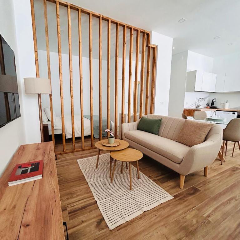 Aires de Valencia - Spacious 2-Bedroom Apartment - Two-Bedroom Apartment - 31