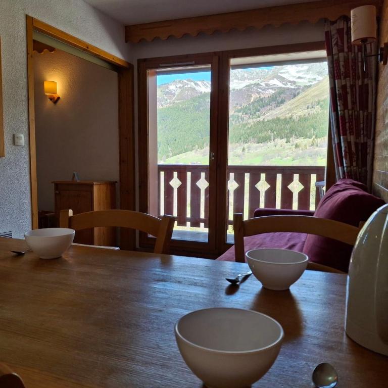Charmant Appartement 3 Pièces Ski-In/Ski-Out - Appartement 2 Chambres - 5