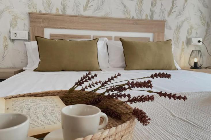 Lux Center 4C - Three-Bedroom Apartment - 21