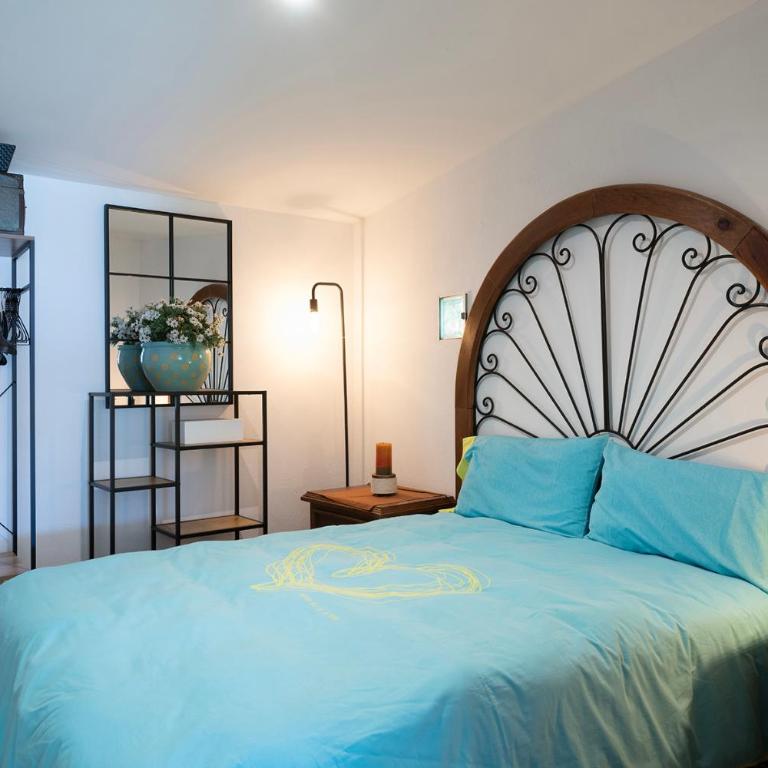 Major Beach and Lake - Seven-Bedroom House - 68