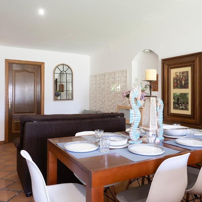 Major Beach and Lake - Seven-Bedroom House - 65