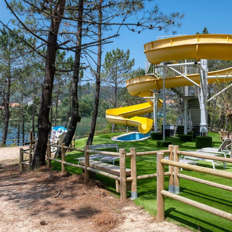 Major Beach and Lake - Seven-Bedroom House - 70