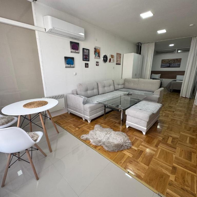 Sara City Center - Apartman - 12