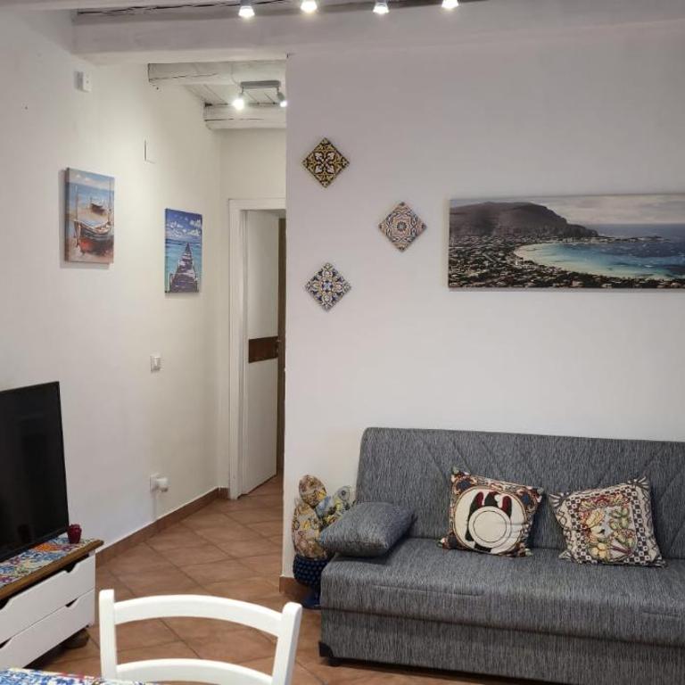 la casetta di nin e gian mondello - One-Bedroom House - 12