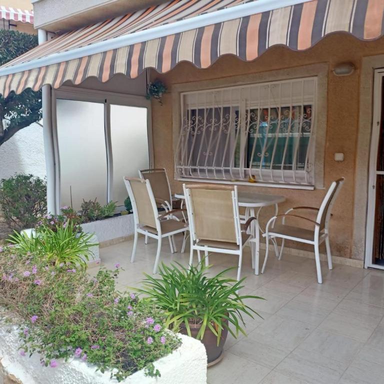 Albir apartamento con porche - Apartamento de 1 dormitorio - 1